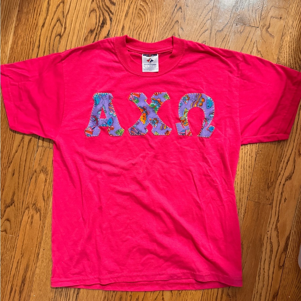 Alpha Chi Omega hand stitched Greek sorority letters extra small tee